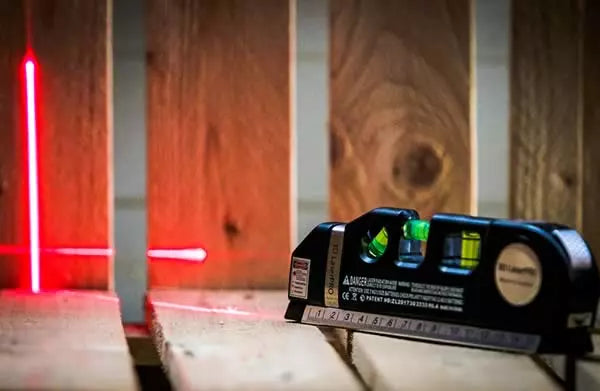 LAZER+ PRO | Livella Laser di Precisione Indispensabile Per Riparazioni Casalinghe superstock24